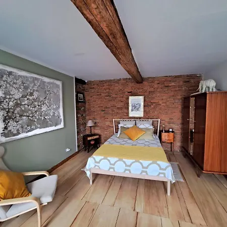 La Loggia - D'hotes Bed & Breakfast 3*