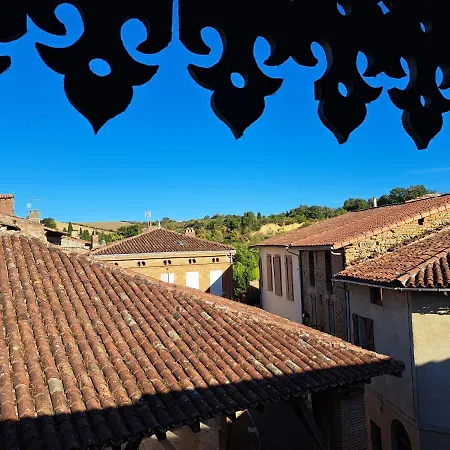 Panzió La Loggia - D'hotes 3*